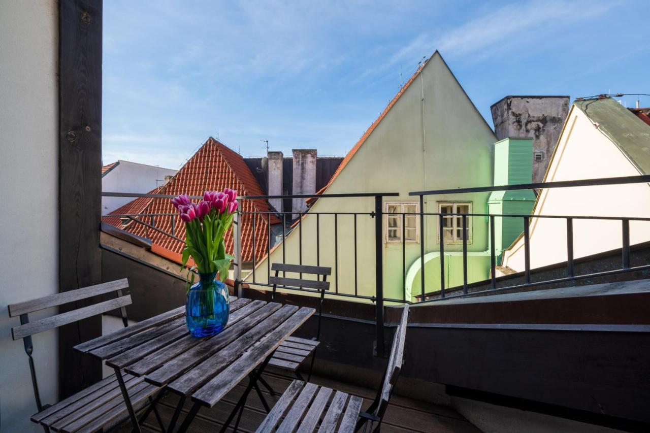 Old Town Square Premium Residence Praha Bagian luar foto