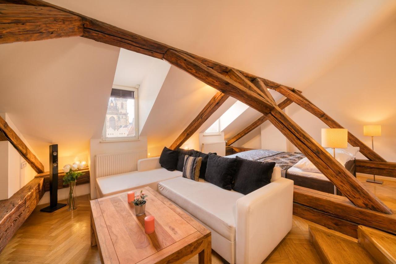 Old Town Square Premium Residence Praha Bagian luar foto